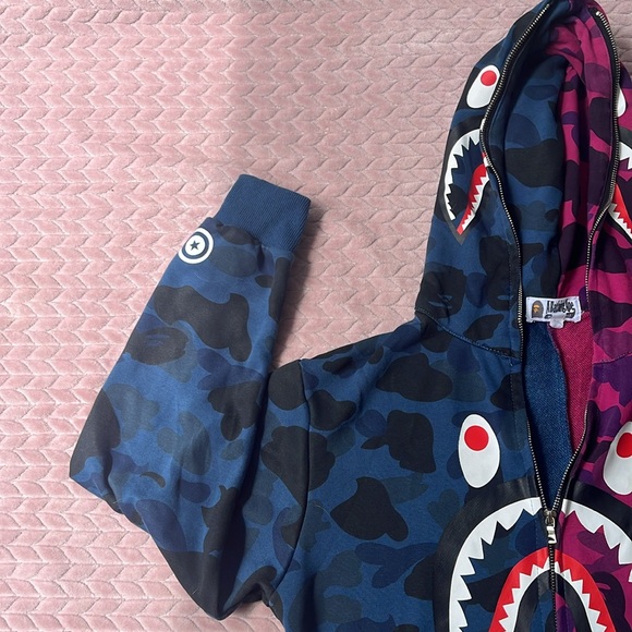 A bathing Ape Bape hoodie - Picture 3 of 5